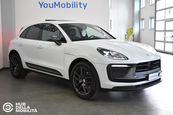 PORSCHE Macan 2.0 T